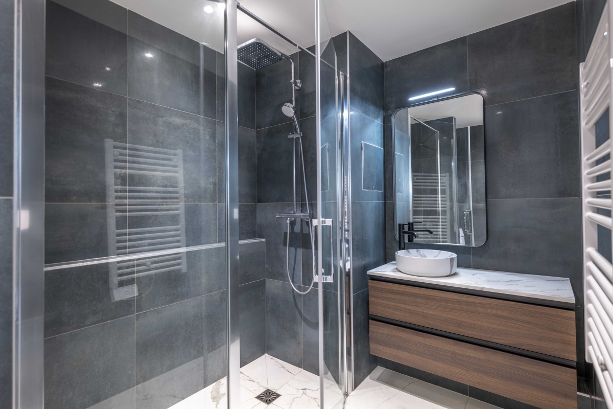 Penthouse : Penthouse salle de bain douche